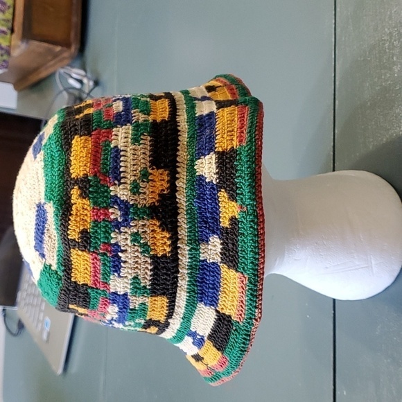 2 crochet hats, very colerfull, ‎ hand made. I would say small to medium. - Picture 5 of 11